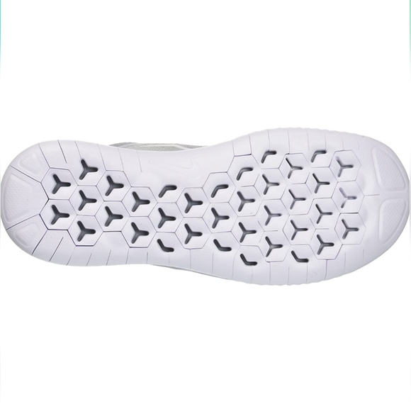 Nike Wmns Free RN 2018 - NWOB - Sz 12 Wolf Grey - Picture 4 of 12